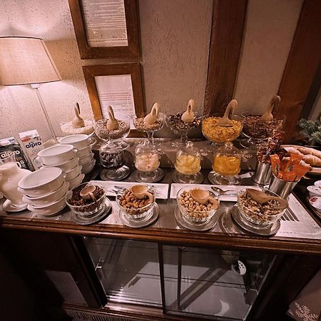 Le Samovar Guest House Breuil-Cervinia Kültér fotó